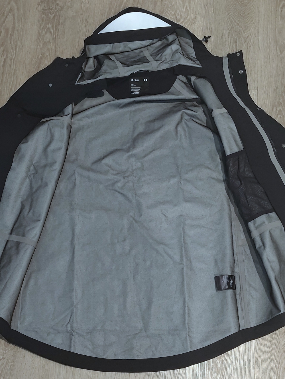 Under Armour Stormproof 3-ply Bench Coat - Picture 6 of 8